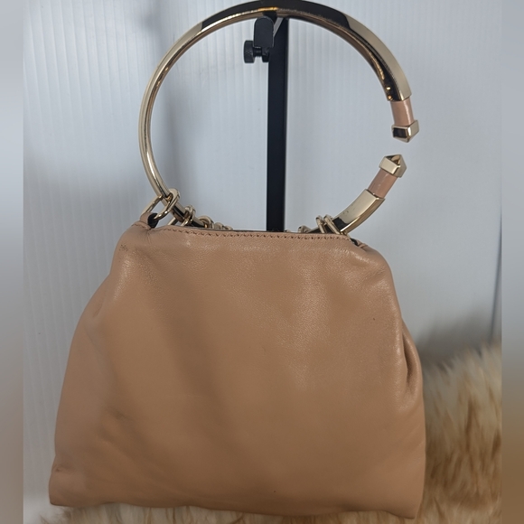 Valentino Garavani Bebop Loop beige handle clutch bag - Picture 2 of 10